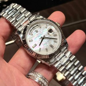 Đồng Hồ Rolex Day-Date Mặt Xà Cừ Tự Nhiên Đính Moissanite Nhà Máy GM 40mm (1)