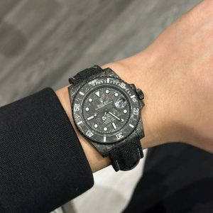 Đồng Hồ Rolex Submariner DIW Full Black Chế Tác Carbon Siêu Nhẹ Dây Vải 40mm (1)