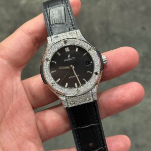 Đồng Hồ Hublot Chế Tác Đá Moissanite Hong Kong Màu Đen Nhà Máy HB 38mm (1)