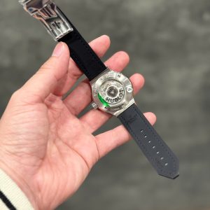 Đồng Hồ Hublot Chế Tác Đá Moissanite Hong Kong Màu Xám Nhà Máy HB 38mm (7)