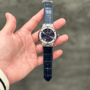 Đồng Hồ Hublot Chế Tác Đá Moissanite Hong Kong Màu Xanh Dương 38mm (5)