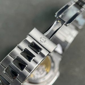 Đồng Hồ Patek Philippe Nautilus 5723 Replica Cao Cấp Nhất Mặt Xanh 40mm (5)