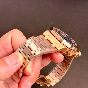 Đồng Hồ Audemars Piguet Royal Oak Fake Thuỵ Sỹ Nhà Máy IP 41mm (9)