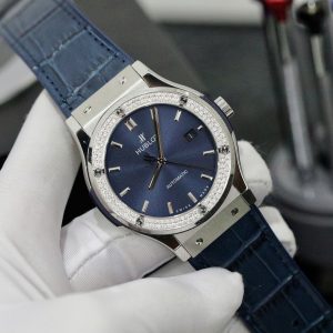 Đồng Hồ Hublot Nam Đính Đá Mặt Xanh Replica Xưởng HB Classic Fusion 42mm (6)
