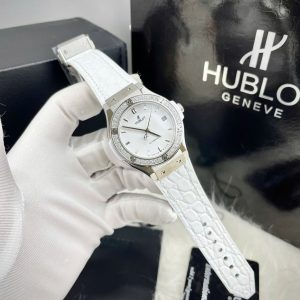 Đồng Hồ Hublot Nữ Dây Cao Su Màu Trắng Đính Đá Máy Cơ Nhật Miyota 8215 33mm (1)