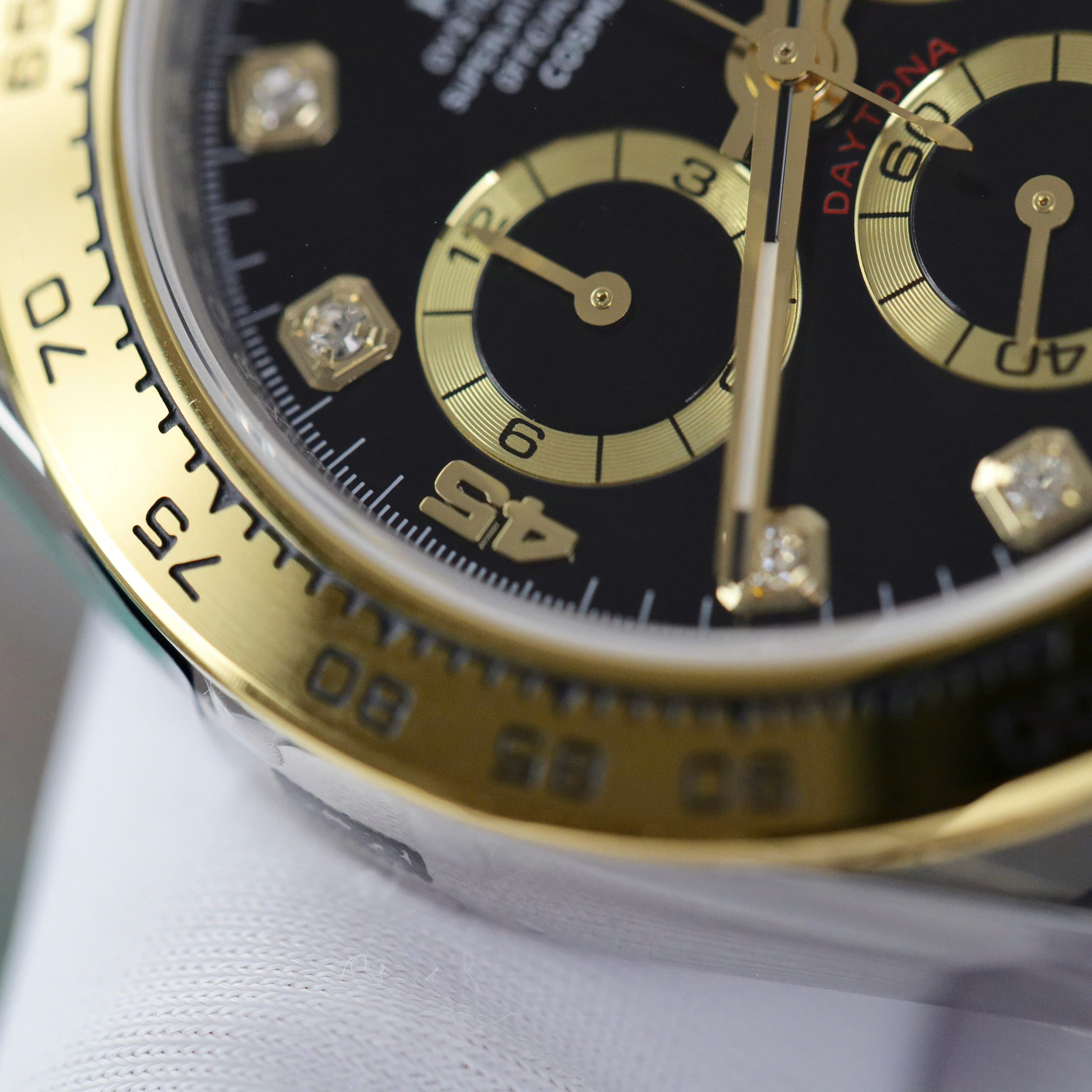 Đồng Hồ Nam Rolex Daytona Super Fake Cao Cấp Máy Thuỵ Sỹ 40mm (5) Đồng Hồ Nam Rolex Daytona Super Fake Cao Cấp Máy Thuỵ Sỹ 40mm (9)