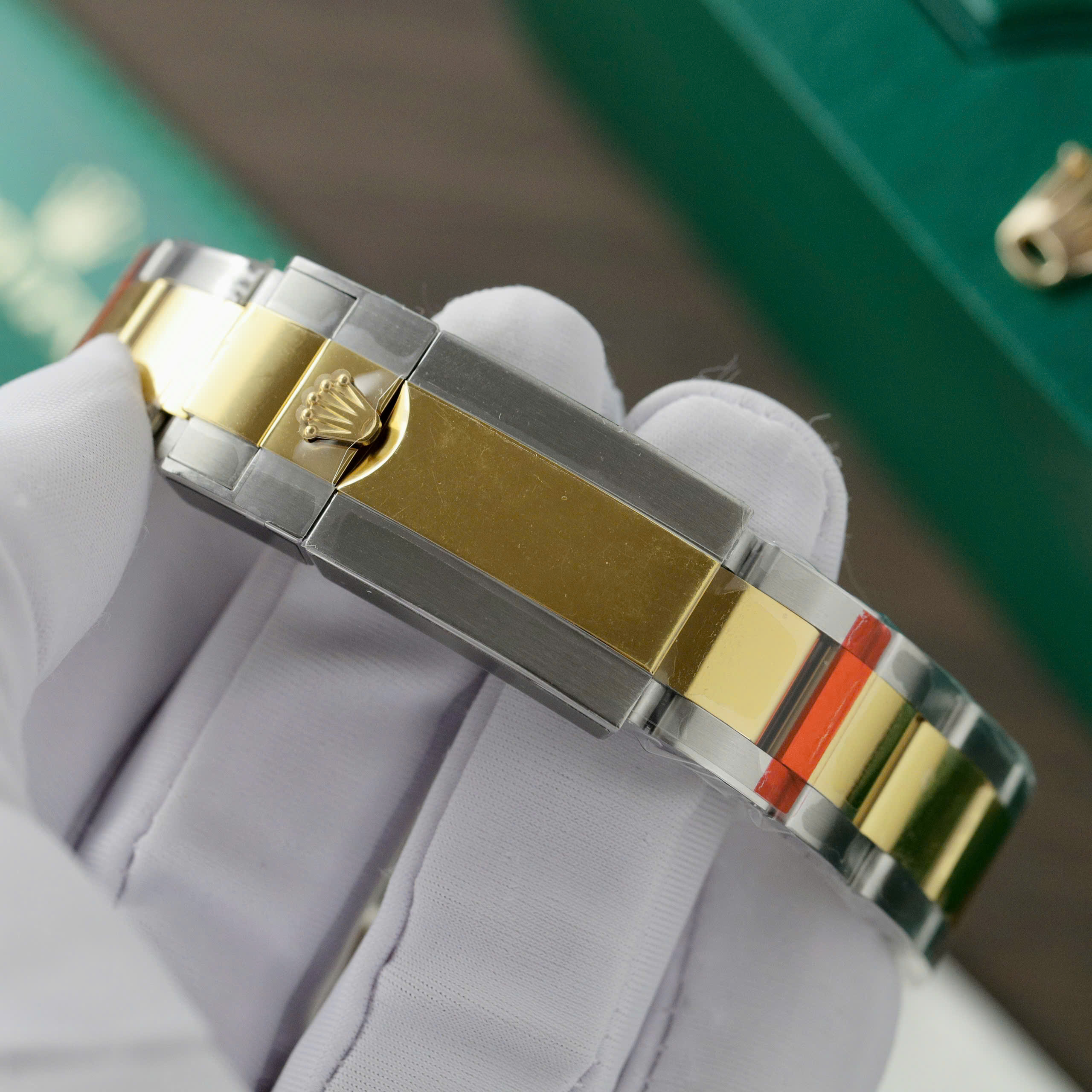 Đồng Hồ Nam Rolex Daytona Super Fake Cao Cấp Máy Thuỵ Sỹ 40mm (8) Đồng Hồ Nam Rolex Daytona Super Fake Cao Cấp Máy Thuỵ Sỹ 40mm (9)