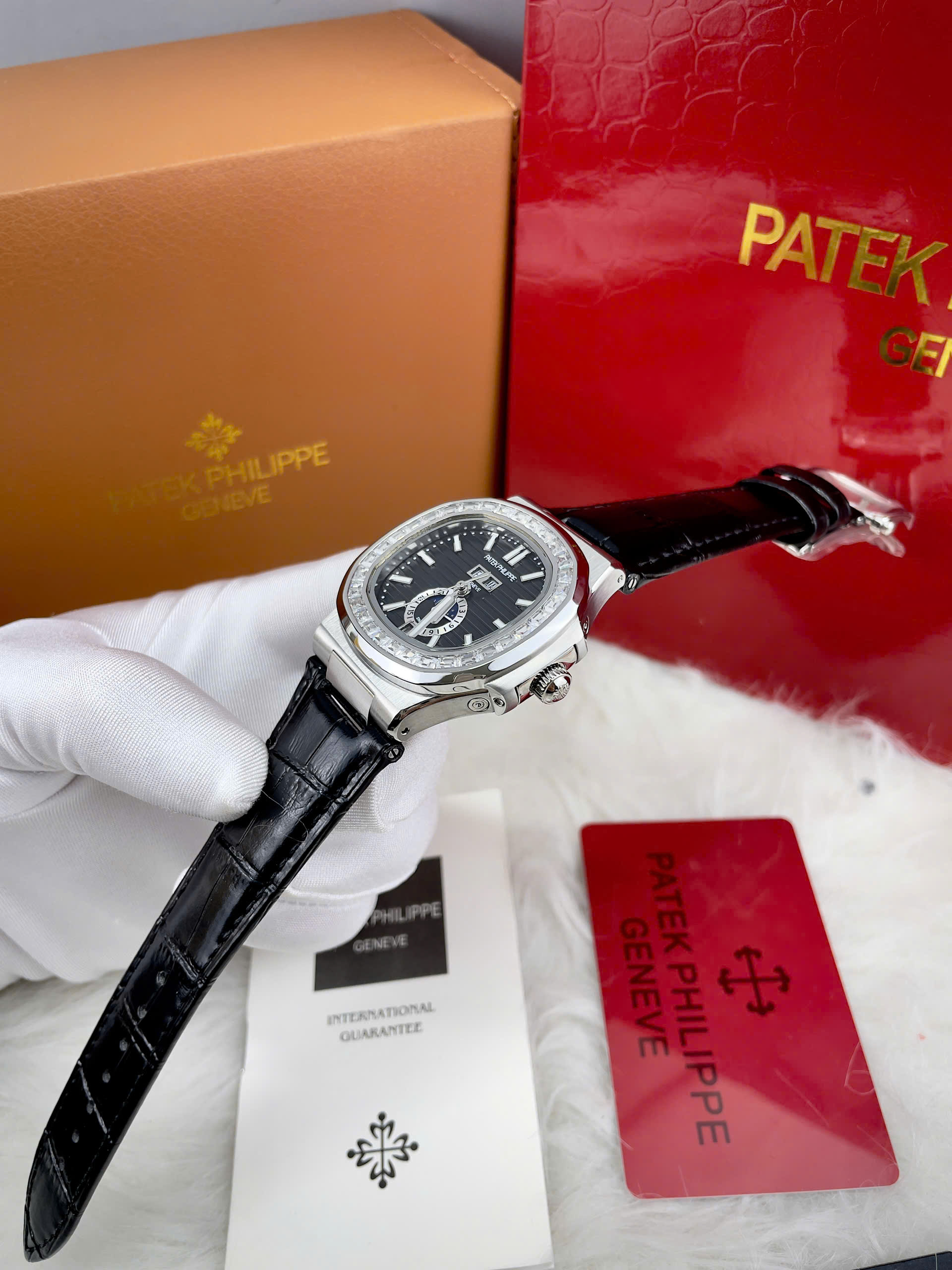 Đồng Hồ Patek Philippe Automatic Nam Fake Máy Cơ Nhật Nautilus 5726 40mm (2) Đồng Hồ Patek Philippe Automatic Nam Fake Máy Cơ Nhật Nautilus 5726 40mm (4)