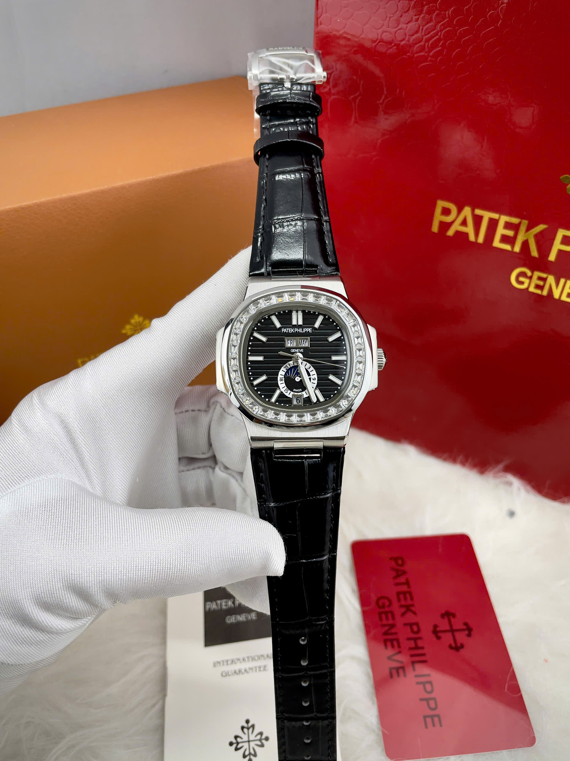 Đồng Hồ Patek Philippe Automatic Nam Fake Máy Cơ Nhật Nautilus 5726 40mm (3) Đồng Hồ Patek Philippe Automatic Nam Fake Máy Cơ Nhật Nautilus 5726 40mm (4)
