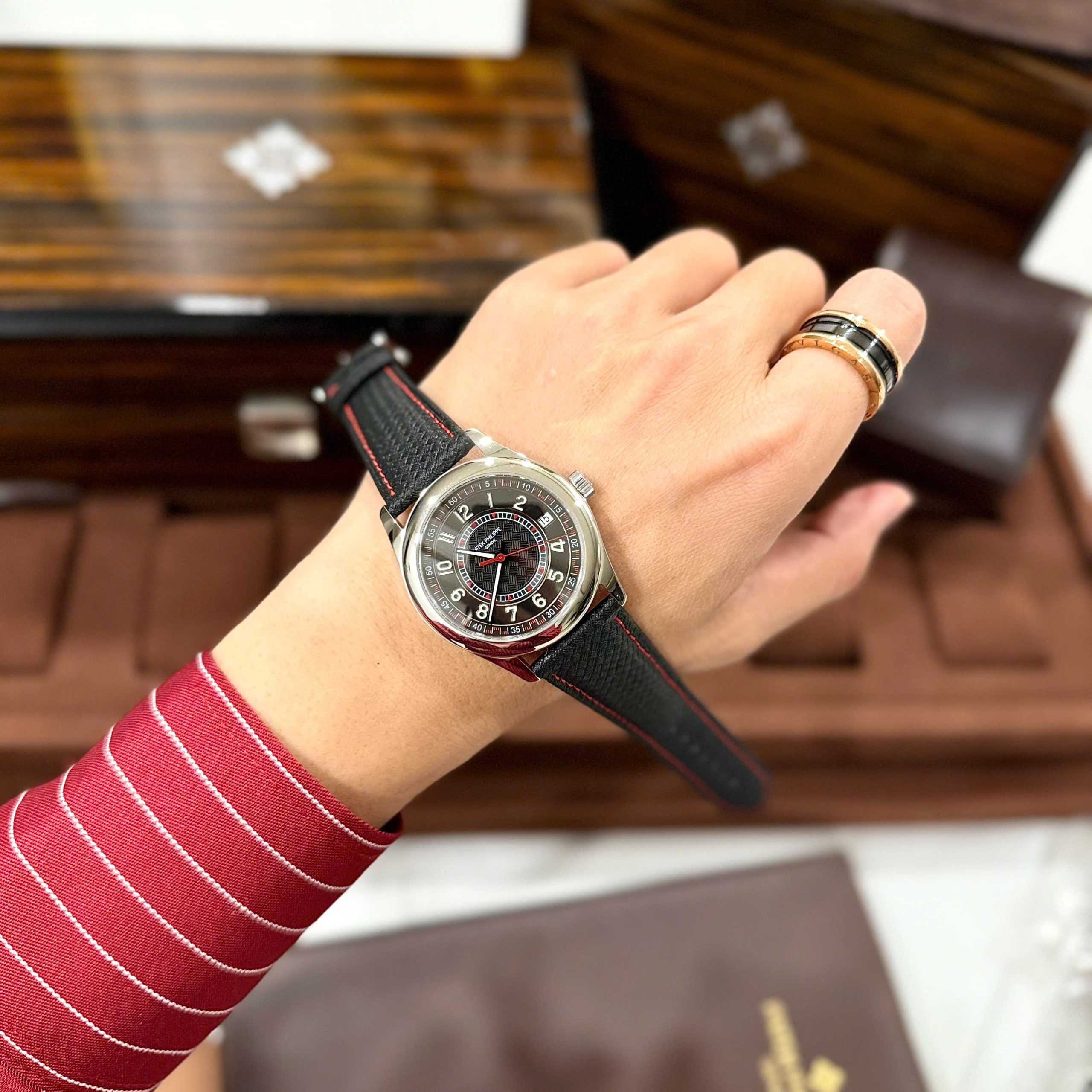 Đồng Hồ Patek Philippe Calatrava 6007G Fake Cao Cấp Xưởng GR 40mm (1) Đồng Hồ Patek Philippe Calatrava 6007G Fake Cao Cấp Xưởng GR 40mm (1)