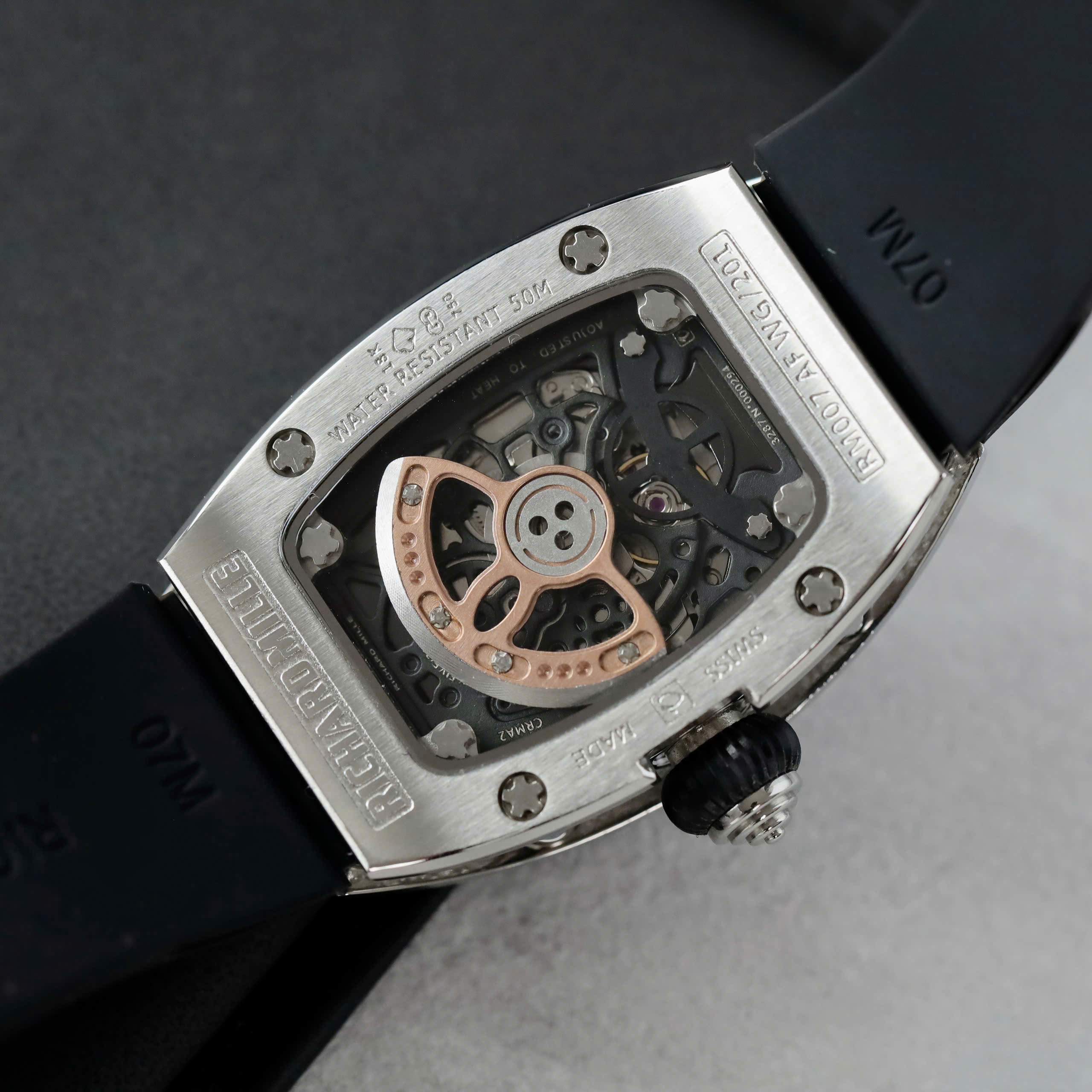 Đồng Hồ Richard Mille RM007 Đính Full Kim Cương Nhân Tạo Moissanite 36mm (10) Đồng Hồ Richard Mille RM007 Đính Full Kim Cương Nhân Tạo Moissanite 36mm (1)