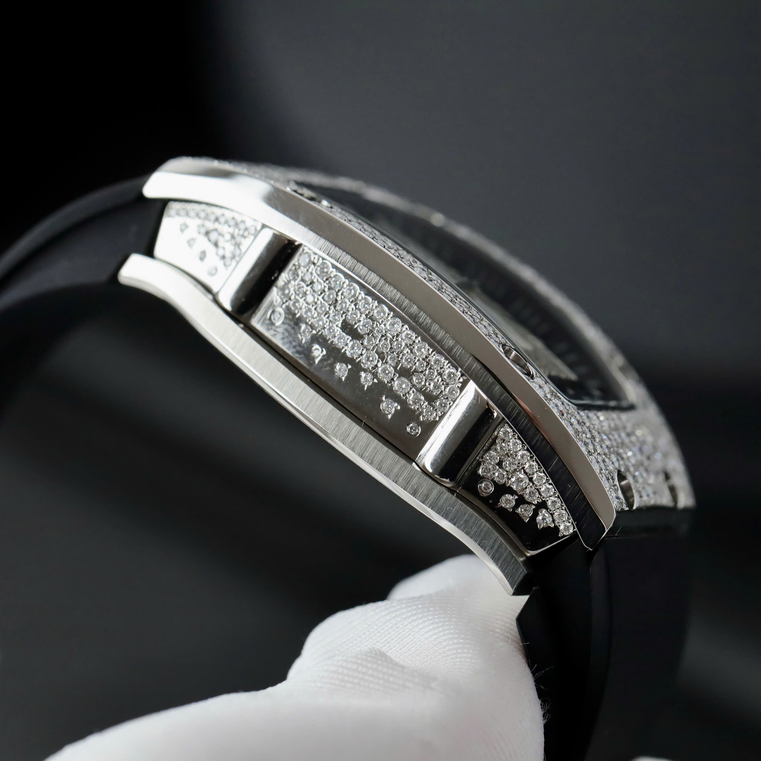 Đồng Hồ Richard Mille RM007 Đính Full Kim Cương Nhân Tạo Moissanite 36mm (9) Đồng Hồ Richard Mille RM007 Đính Full Kim Cương Nhân Tạo Moissanite 36mm (1)