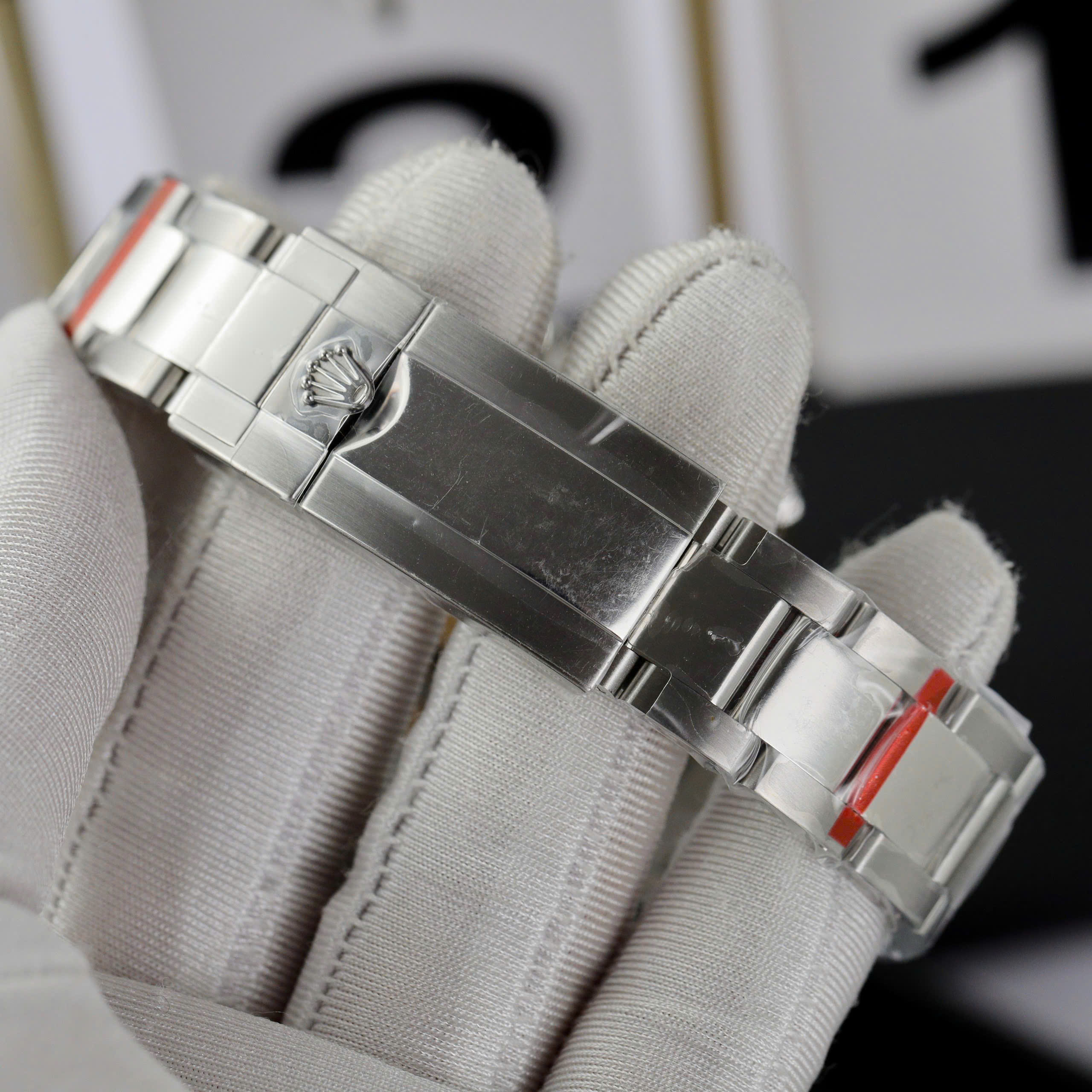 Đồng Hồ Rolex Daytona Le Mans 126529LN Chế Tác Cao Cấp Nhất Nhà Máy QF 40mm (8) Đồng Hồ Rolex Daytona Le Mans 126529LN Chế Tác Cao Cấp Nhất Nhà Máy QF 40mm (1)