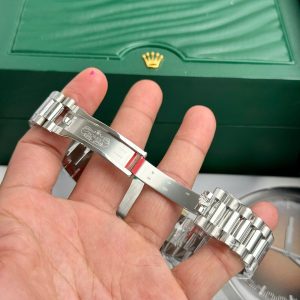 Đồng Hồ Rolex Fake Cao Cấp Day-Date 228236 Mặt Xanh Lá Cây 40mm (5)