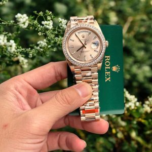 Đồng Hồ Rolex Fake Thuỵ Sỹ Day-Date 228238 Đính Đá Nam 40mm (8)