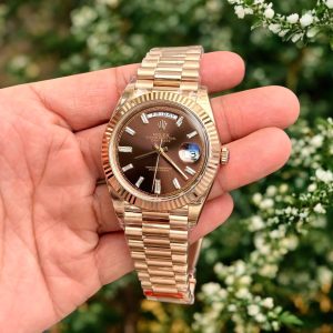 Đồng Hồ Rolex Fake Thuỵ Sỹ Day-Date 228238 Mặt Chocolate 40mm (1)