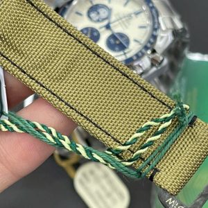 Đồng Hồ Rolex Rep 11 GMT Master II DIW Carbon Siêu Nhẹ Màu Xanh 40mm (9)