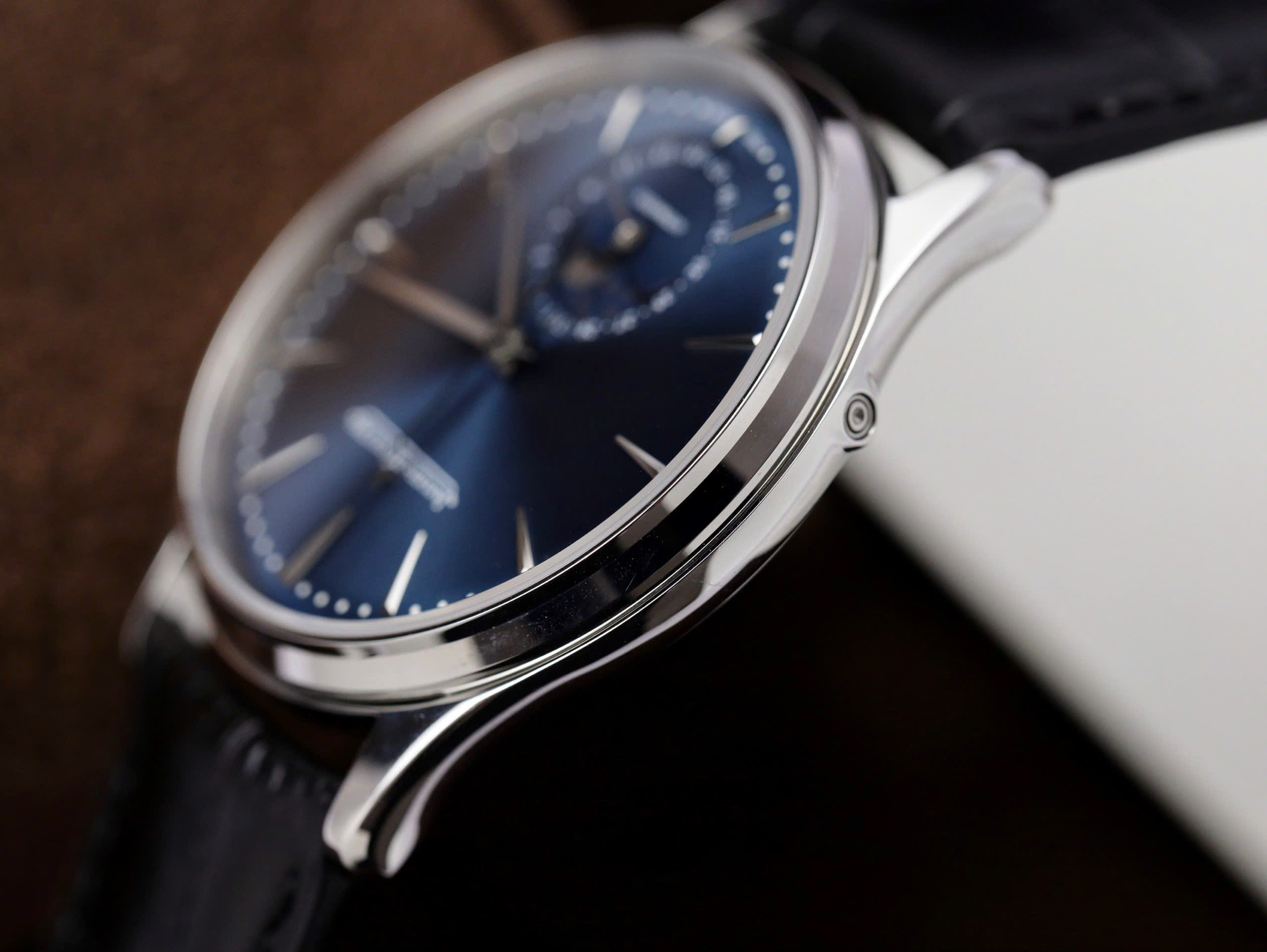 Đồng Hồ Jaeger LeCoultre Rep 1 1 Master Ultra Thin Moon Xưởng APS Màu Xanh 39mm (4) Đồng Hồ Jaeger LeCoultre Rep 1 1 Master Ultra Thin Moon Xưởng APS Màu Xanh 39mm (9)