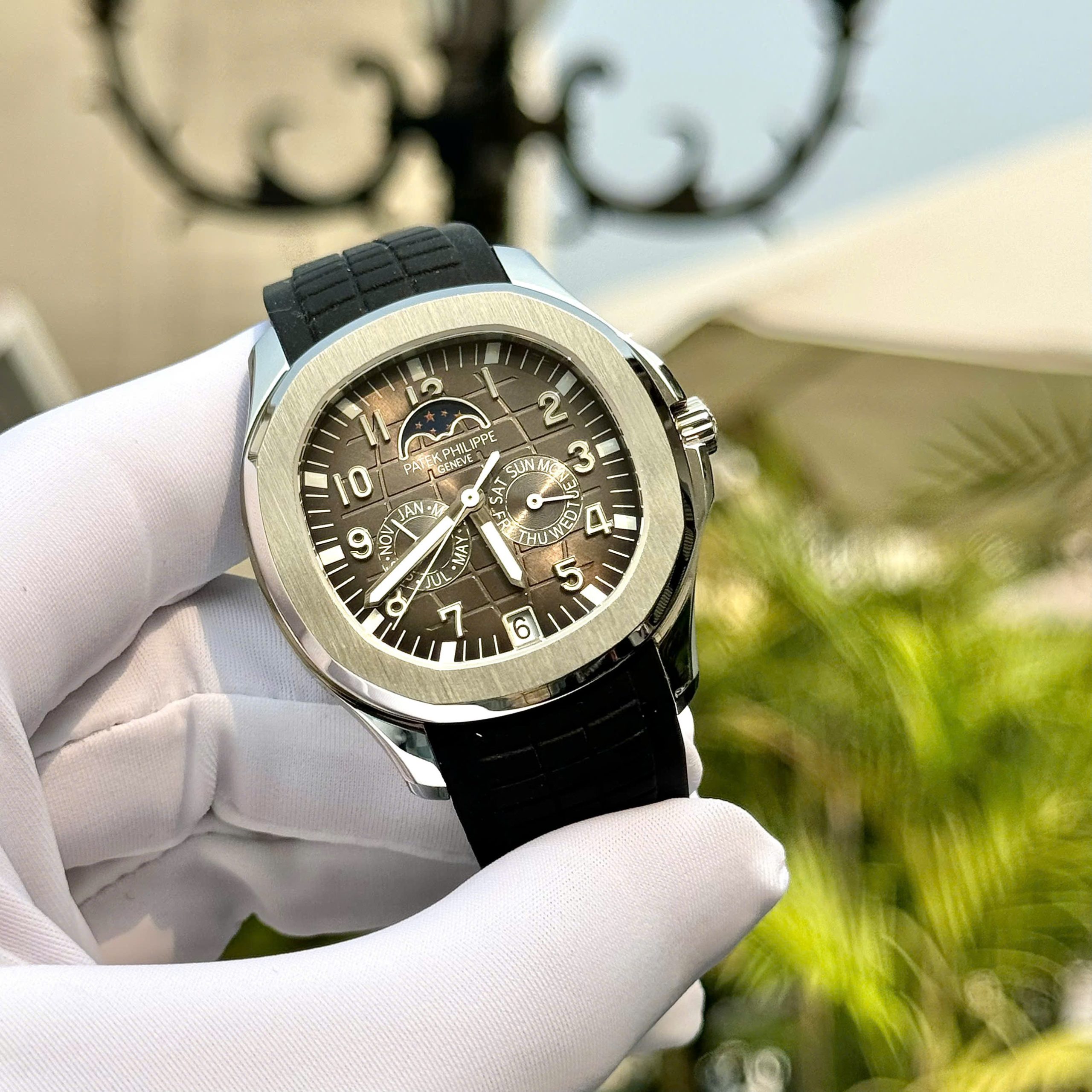 Đồng Hồ Patek Philippe Rep 11 Aquanaut 5261 Mặt Số Xám Dây Cao Su 40mm (6) Đồng Hồ Patek Philippe Rep 11 Aquanaut 5261 Mặt Số Xám Dây Cao Su 40mm (4)
