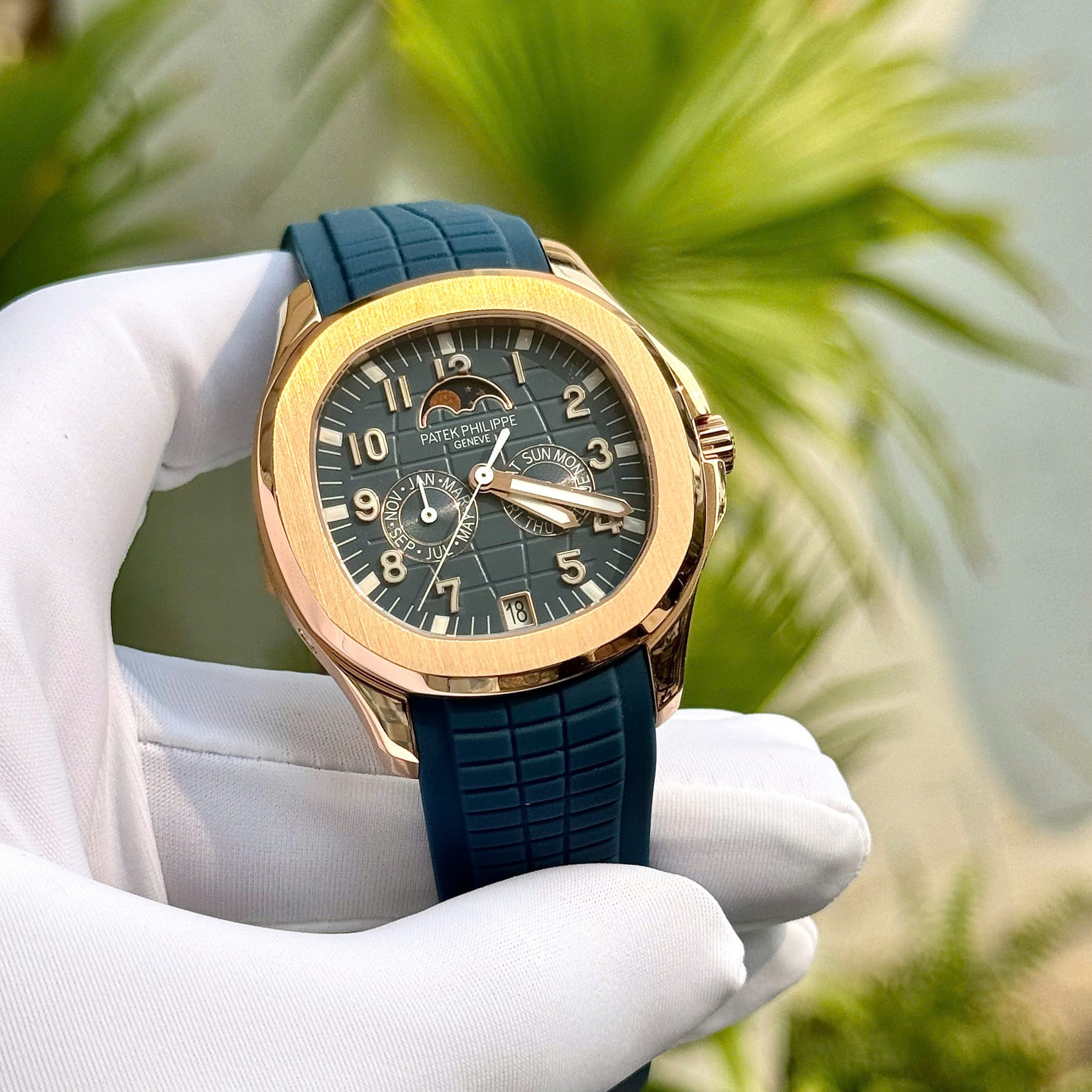 Đồng Hồ Patek Philippe Rep 11 Aquanaut 5261 Mặt Số Xanh Dương Dây Cao Su 40mm (5) Đồng Hồ Patek Philippe Rep 11 Aquanaut 5261 Mặt Số Xanh Dương Dây Cao Su 40mm (1)