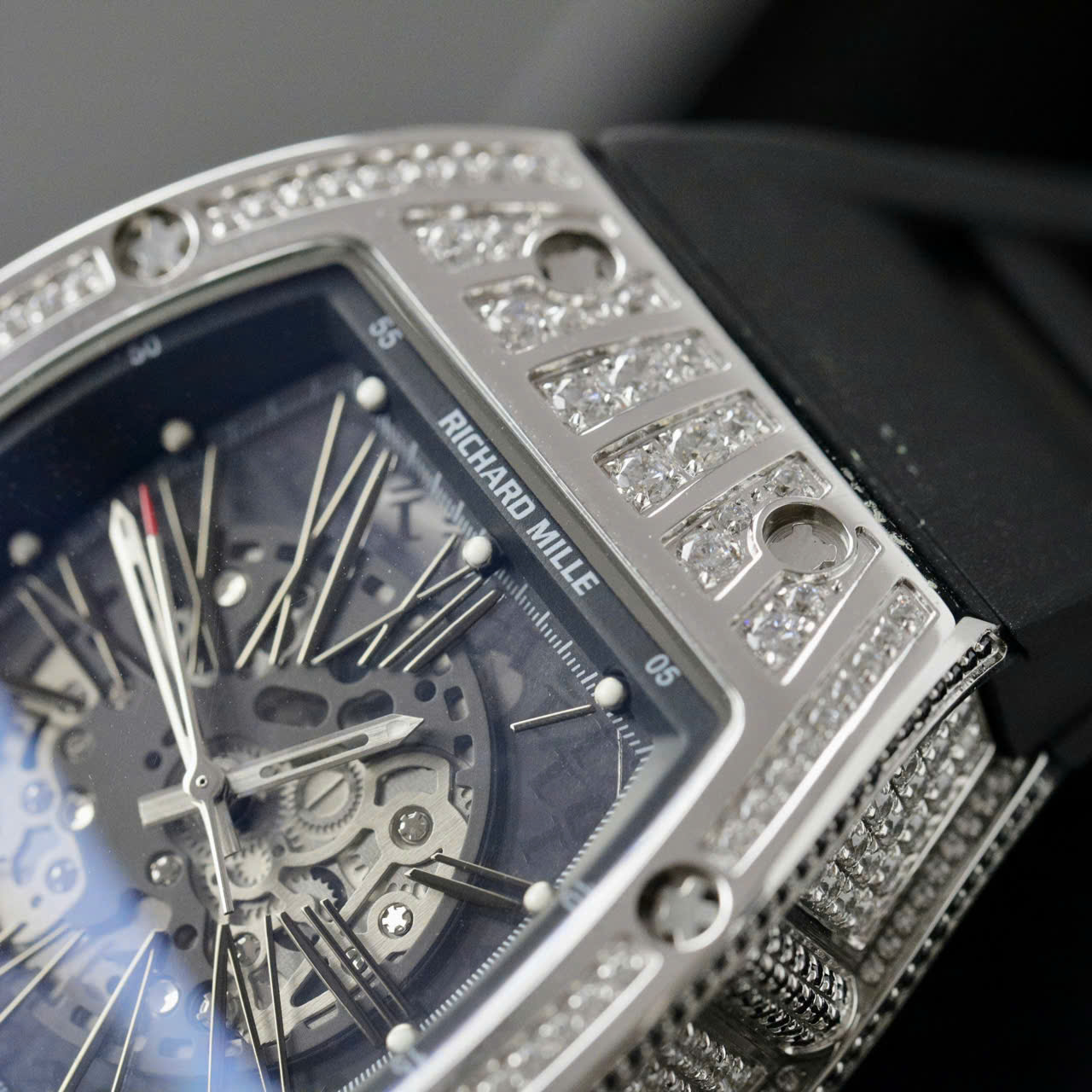 Đồng Hồ Richard Mille Replica Cao Cấp Nam Đính Đá Máy Cơ Tự Động 40mm (3) Đồng Hồ Richard Mille Replica Cao Cấp Nam Đính Đá Máy Cơ Tự Động 40mm (7)