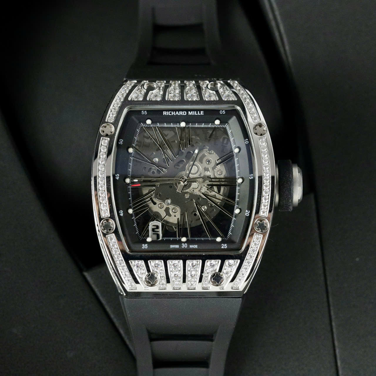 Đồng Hồ Richard Mille Replica Cao Cấp Nam Đính Đá Máy Cơ Tự Động 40mm (4) Đồng Hồ Richard Mille Replica Cao Cấp Nam Đính Đá Máy Cơ Tự Động 40mm (7)