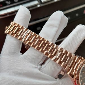 Đồng Hồ Rolex Chế Tác Day-Date Bọc Vàng Thật Mặt Số Chocolate 187 Grams Xưởng QF 40mm (1)`