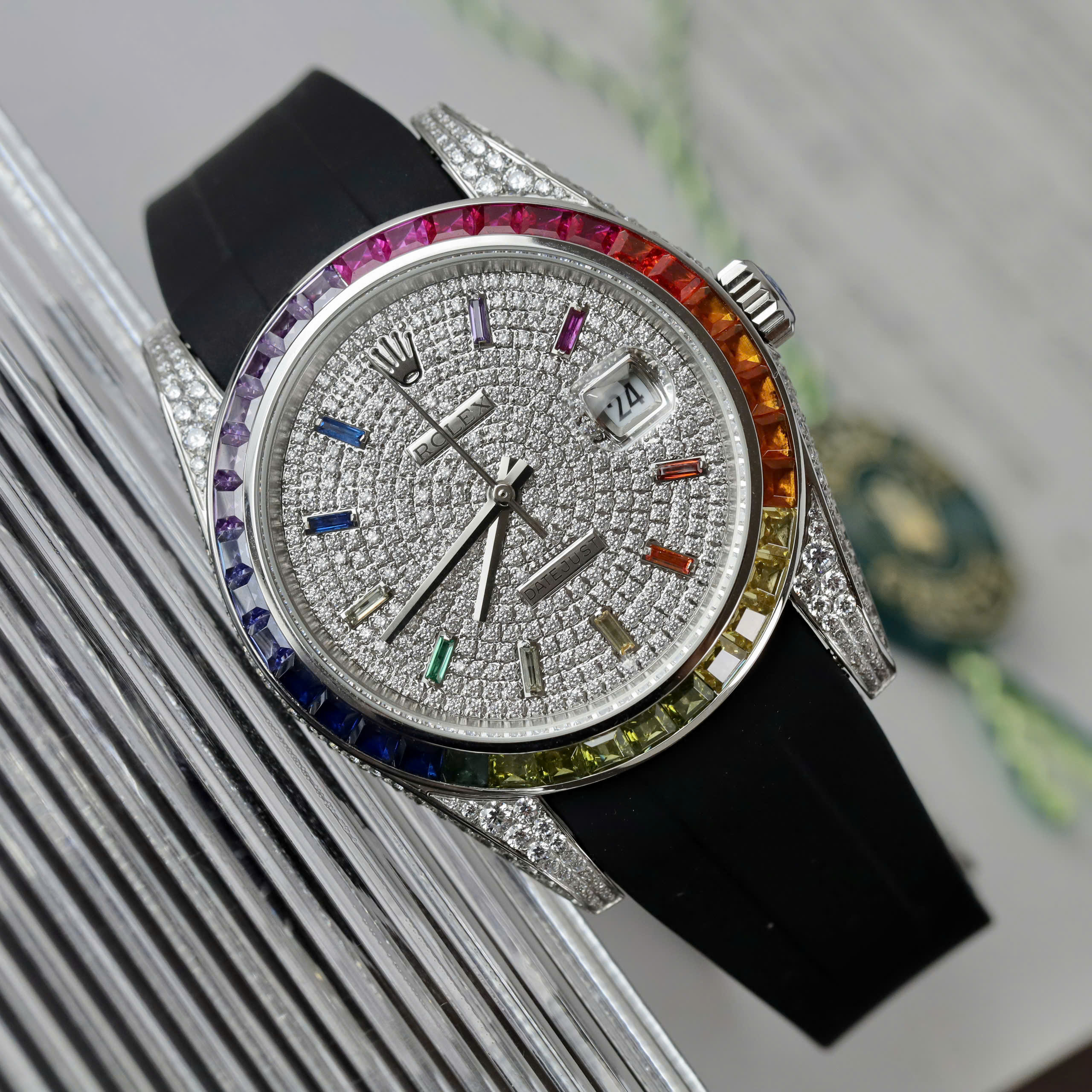 Đồng Hồ Rolex Nam Đính Đá DateJust Rainbow Replica Đính Full Đá Máy Cơ 41mm (5) Đồng Hồ Rolex Nam Đính Đá DateJust Rainbow Replica Đính Full Đá Máy Cơ 41mm (5)