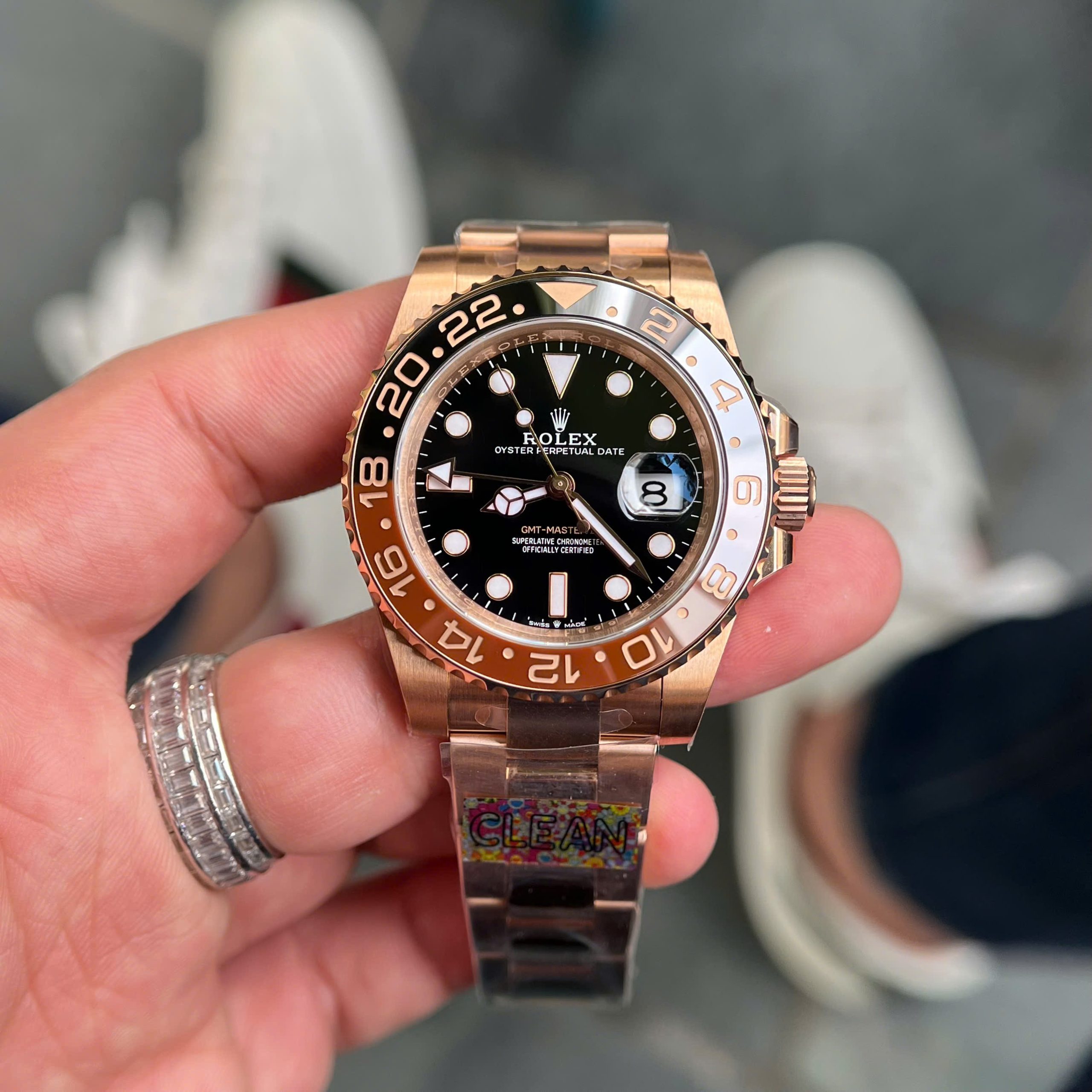 Đồng Hồ Rolex Rep 1 1 GMT Master II 126715CHNR Rootbeer Xưởng Clean 40mm (5) Dong Ho Rolex Rep 1 1 GMT Master II 126715CHNR Rootbeer Xuong Clean 40mm 5 scaled