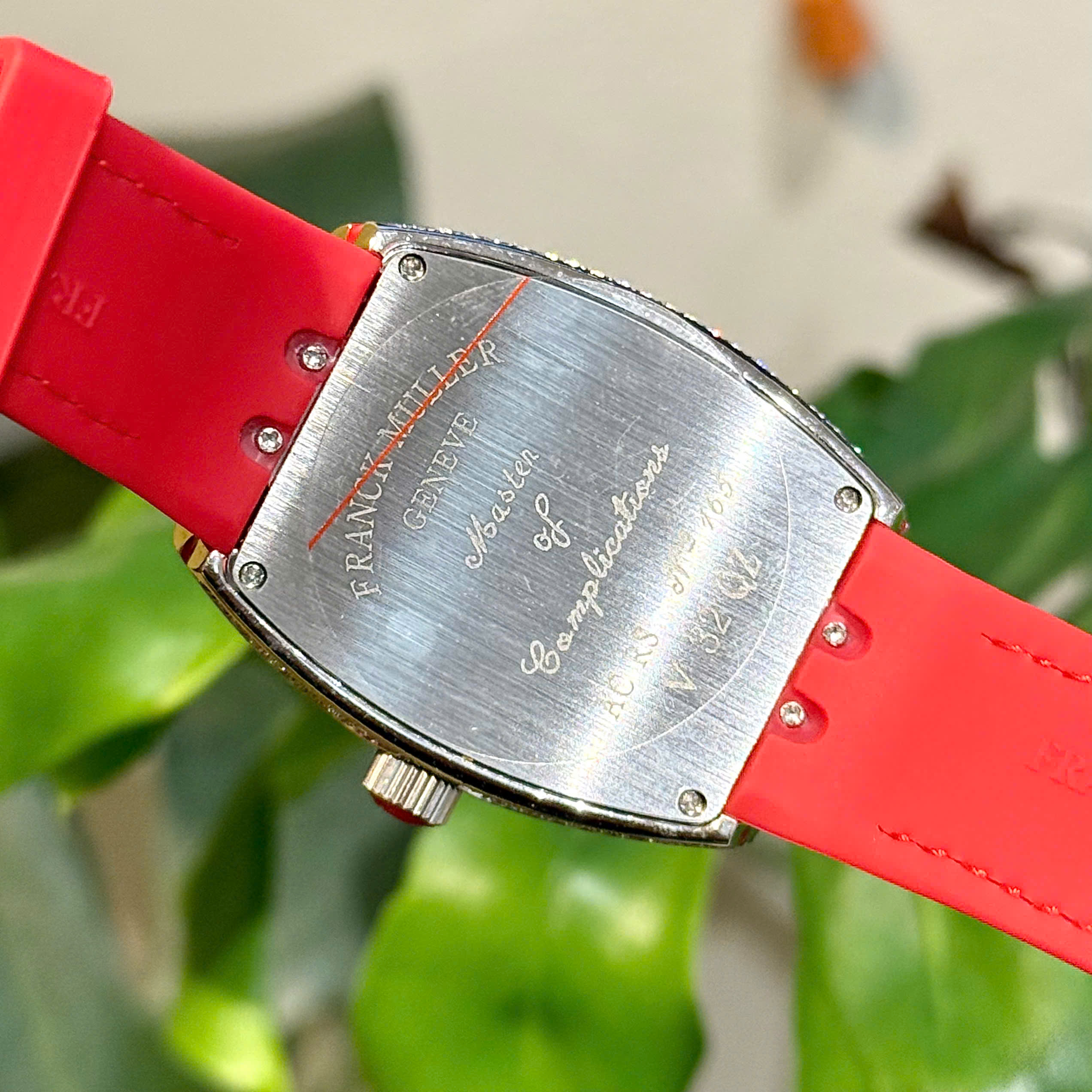 Đồng Hồ Franck Muller Vanguard V32 Nữ Đính Full Đá Màu Trắng Máy Pin Nhật 36mm (11) Dong Ho Franck Muller Vanguard V32 Nu Dinh Full Da Mau Trang May Pin Nhat 36mm 11