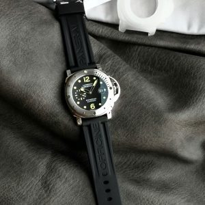 Đồng Hồ Panerai Luminor Submersible Automatic PAM00024 Chế Tác VSF 44mm (1)