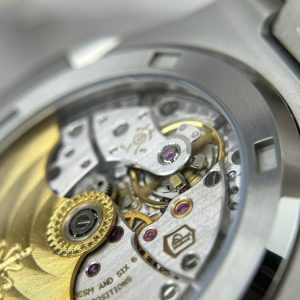 Dong Ho Patek Philippe Tinh Chinh Cao Cap Nhat Nautilus 5711 Mat Xanh Green 40mm 16