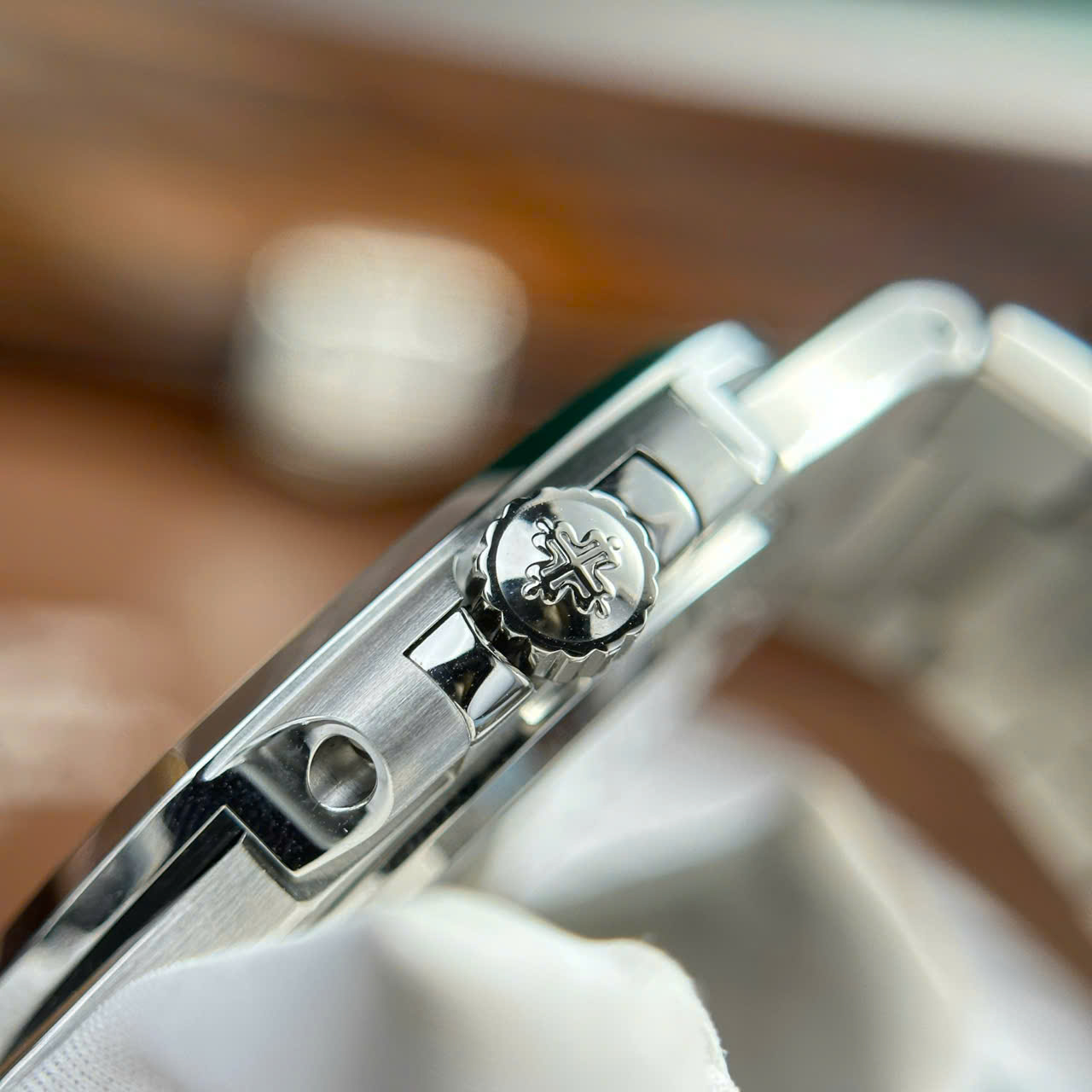 Đồng Hồ Patek Philippe Tinh Chỉnh Cao Cấp Nhất Nautilus 5811 Mặt Xanh Blue 40mm (10) Dong Ho Patek Philippe Tinh Chinh Cao Cap Nhat Nautilus 5811 Mat Xanh Blue 40mm 10