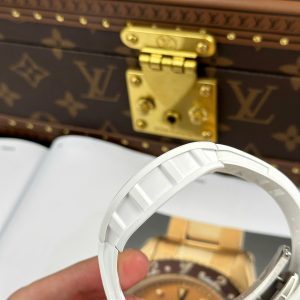 Dong Ho Richard Mille Rep 1 1 RM055 Bubba Watson Che Tac Vo Gom Trang Xuong ZF 427x499mm 7