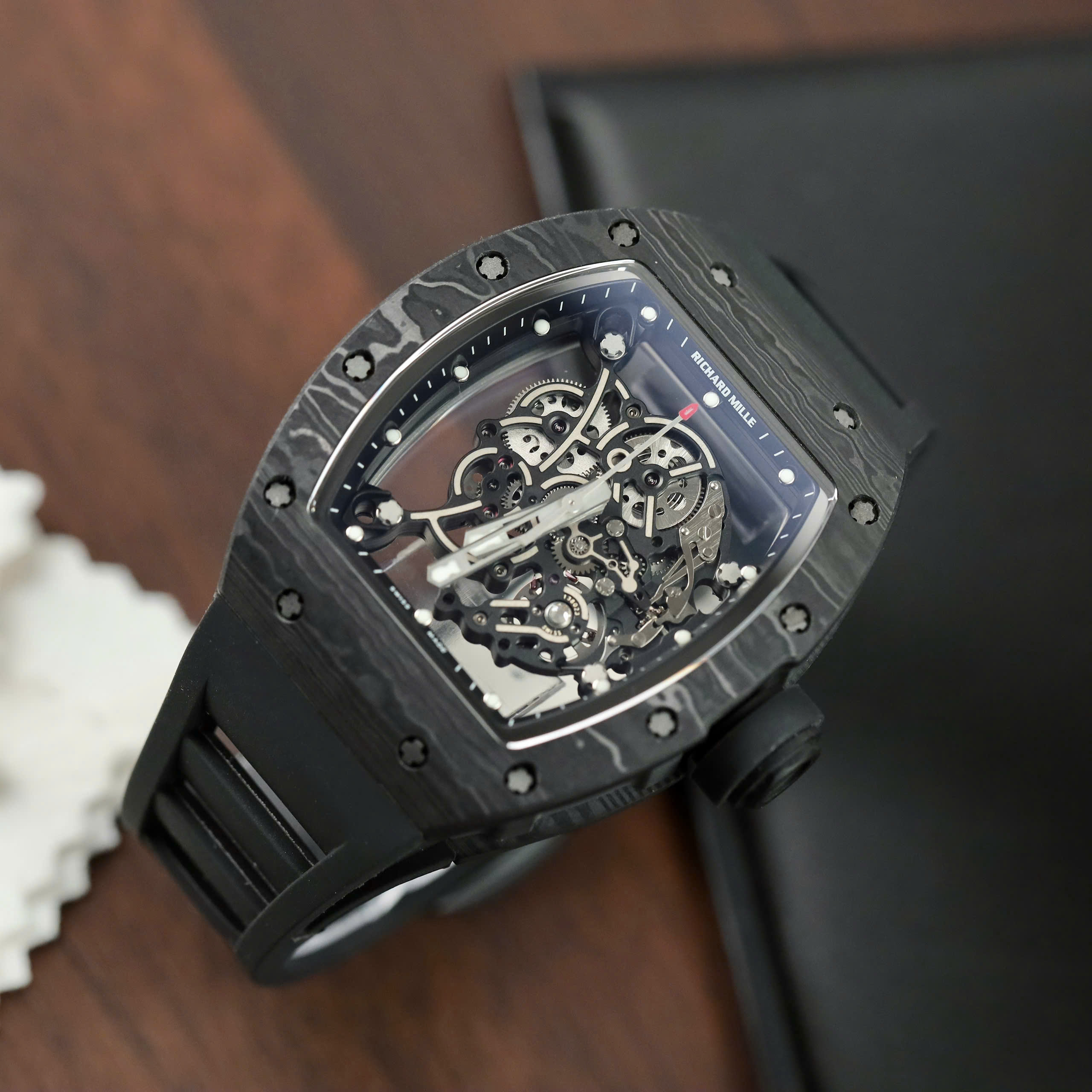 Đồng Hồ Richard Mille Rep 11 RM055 Chế Tác Vỏ Carbon NTPT Nhà Máy BBR Factory 49,9×42,7mm (4) Đồng Hồ Richard Mille Rep 11 RM055 Chế Tác Vỏ Carbon NTPT Nhà Máy BBR Factory 49,9×42,7mm (4)