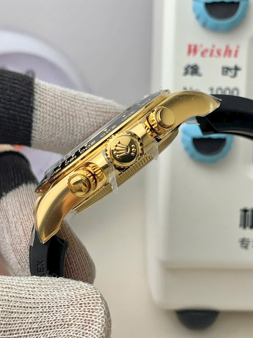 Đồng Hồ Rolex 1 1 Cosmograph Daytona 126518LN Mặt Xanh Băng Nhà Máy THB 40mm (1) Đồng Hồ Rolex 1 1 Cosmograph Daytona 126518LN Mặt Xanh Băng Nhà Máy THB 40mm (3)