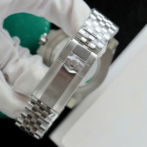 Đồng Hồ Rolex Rep 1 1 GMT-Master II 126729VTNR Dây Jubilee 40mm (1)