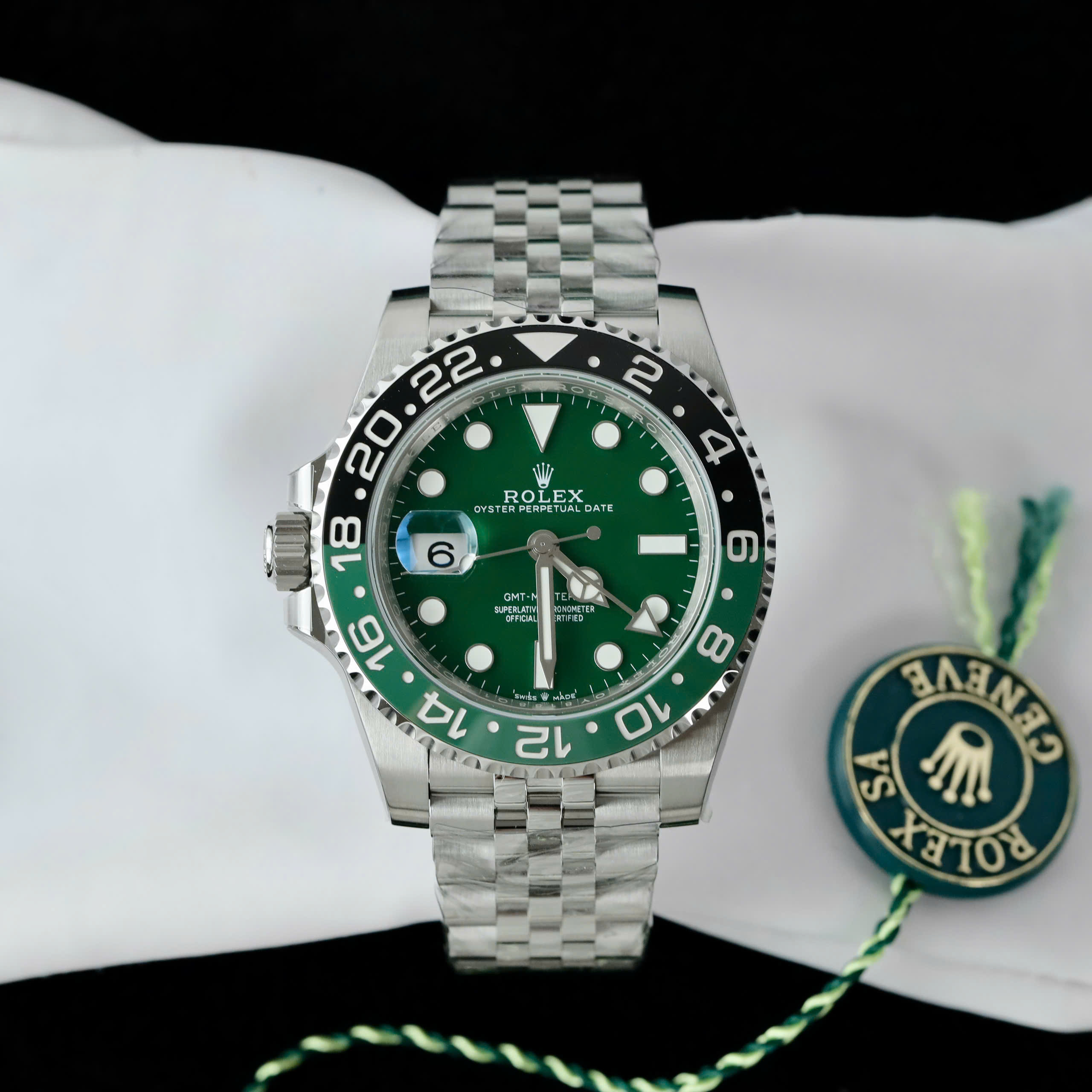 Đồng Hồ Rolex Rep 1 1 GMT-Master II 126729VTNR Dây Jubilee 40mm (2) Đồng Hồ Rolex Rep 1 1 GMT-Master II 126729VTNR Dây Jubilee 40mm (1)