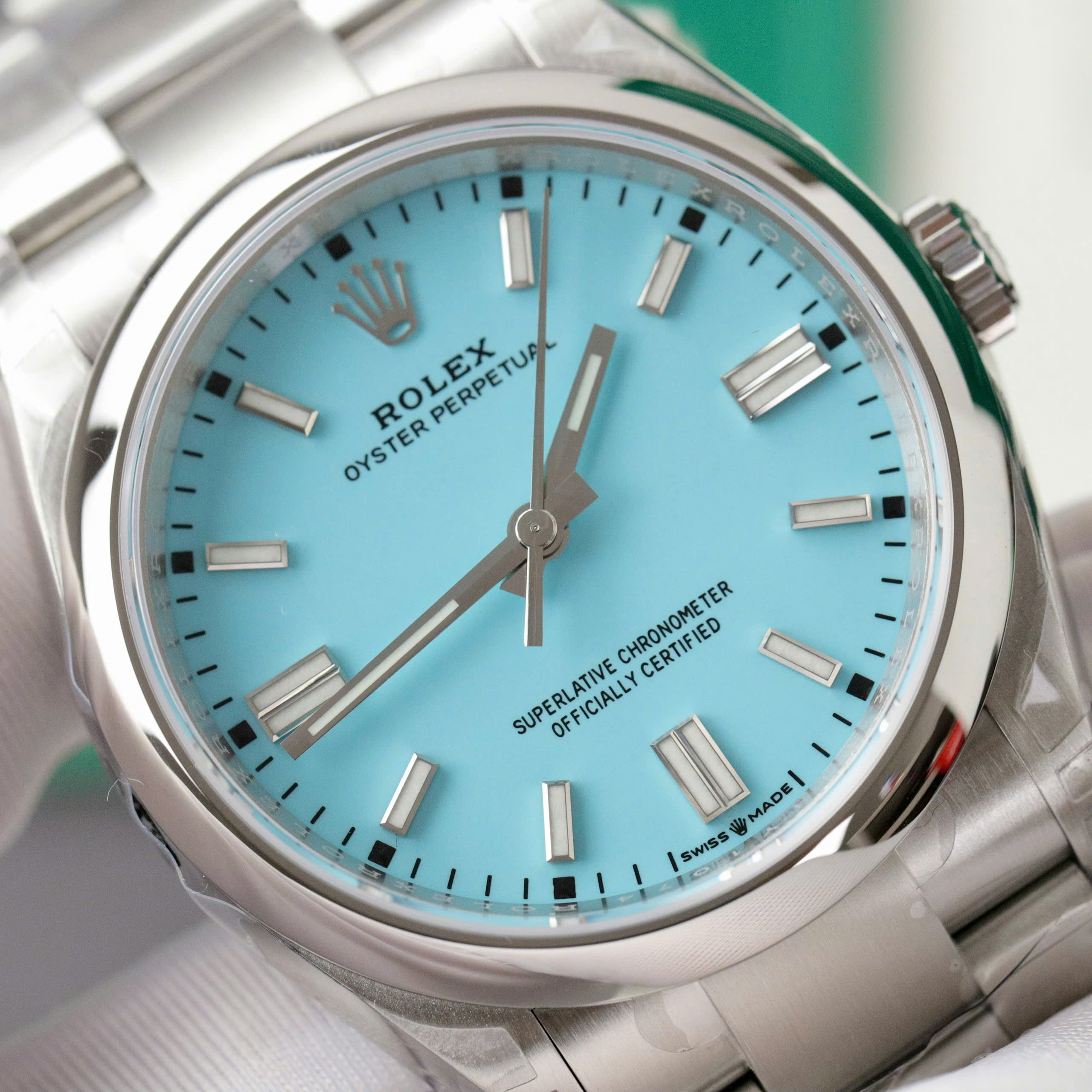 Đồng Hồ Rolex Rep 11 Oyster Perpetual 126000-0006 Replica 11 Mặt Xanh Băng VSF 36mm (5) Dong Ho Rolex Rep 11 Oyster Perpetual 126000 0006 Replica 11 Mat Xanh Bang VSF 36mm 5