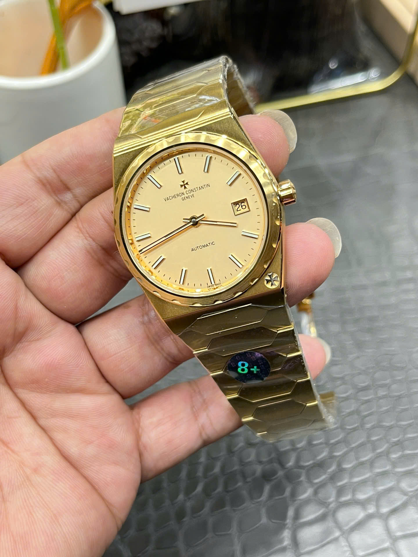 Đồng Hồ Vacheron Constantin Chế Tác Historiques 222 Cao Cấp Nhất Mặt Vàng 8F 37mm (2) Đồng Hồ Vacheron Constantin Chế Tác Historiques 222 Cao Cấp Nhất Mặt Vàng 8F 37mm (7)