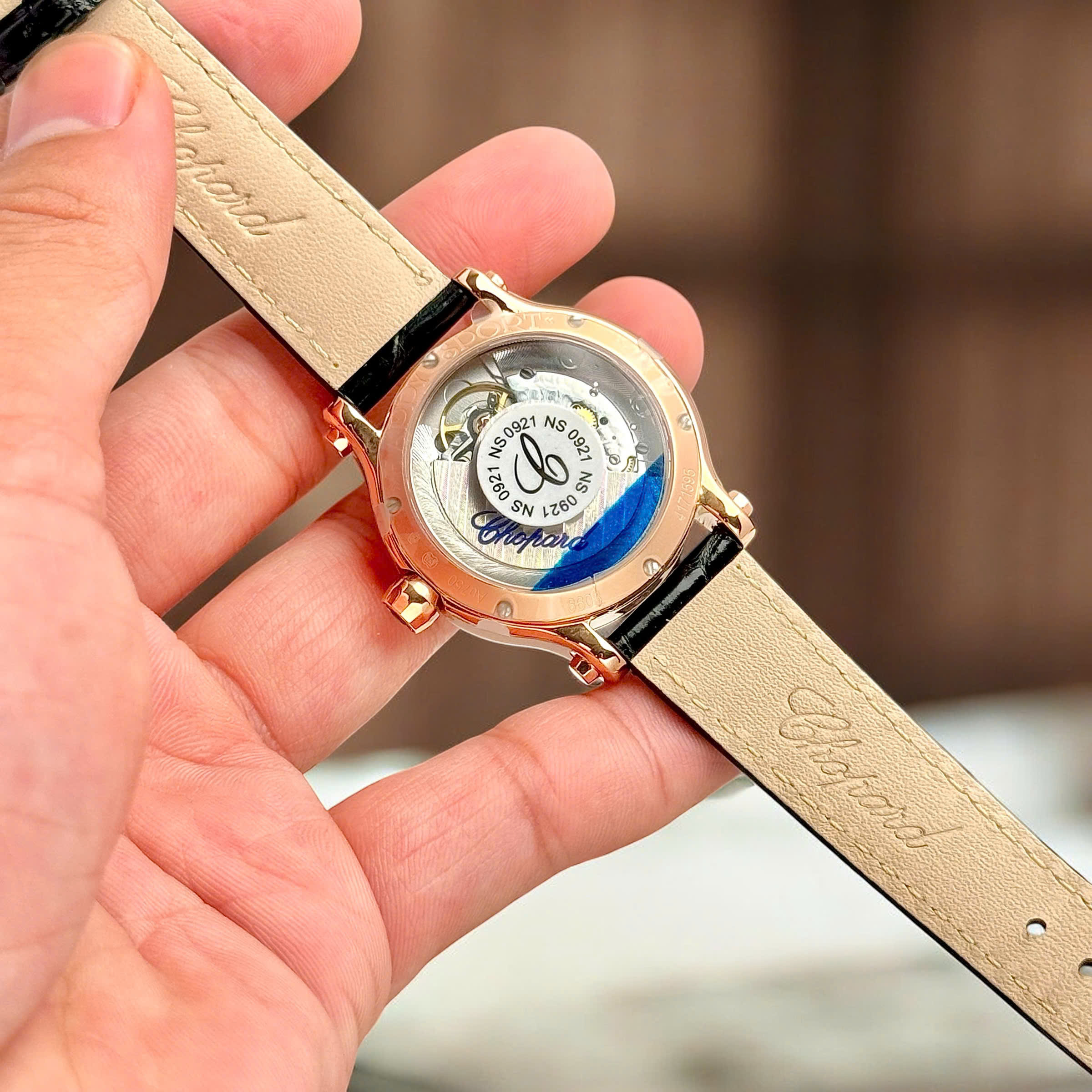 Đồng Hồ Chopard Happy Sport Replica Cao Cấp Nữ Dây Da Máy Cơ Automatic 36mm (2) Dong Ho Chopard Happy Sport Replica Cao Cap Nu Day Da May Co Automatic 36mm 2