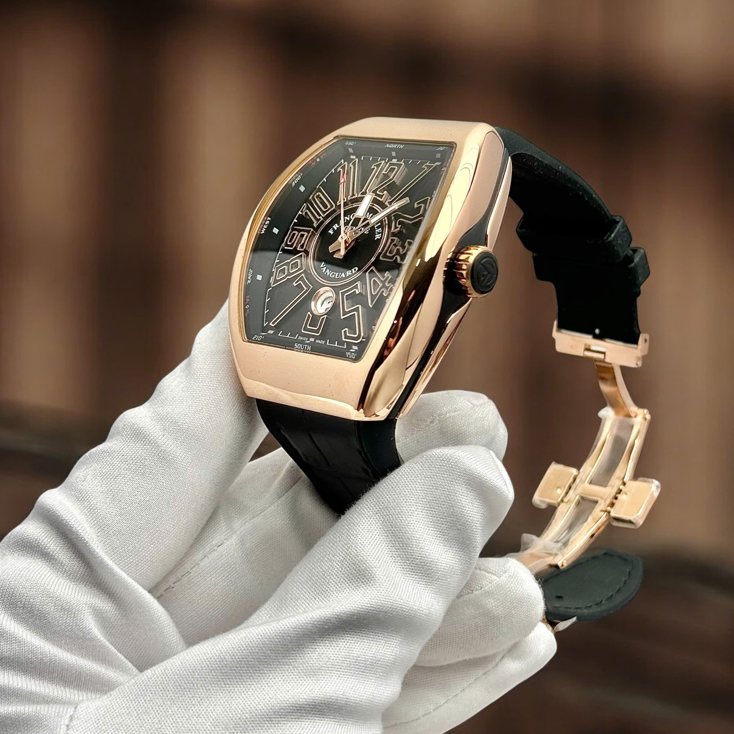 Đồng Hồ Franck Muller Vanguard V45 Replica Cao Cấp Màu Vàng Hồng Nhà Máy ABF 45mm (2) Đồng Hồ Franck Muller Vanguard V45 Replica Cao Cấp Màu Vàng Hồng Nhà Máy ABF 45mm (6)