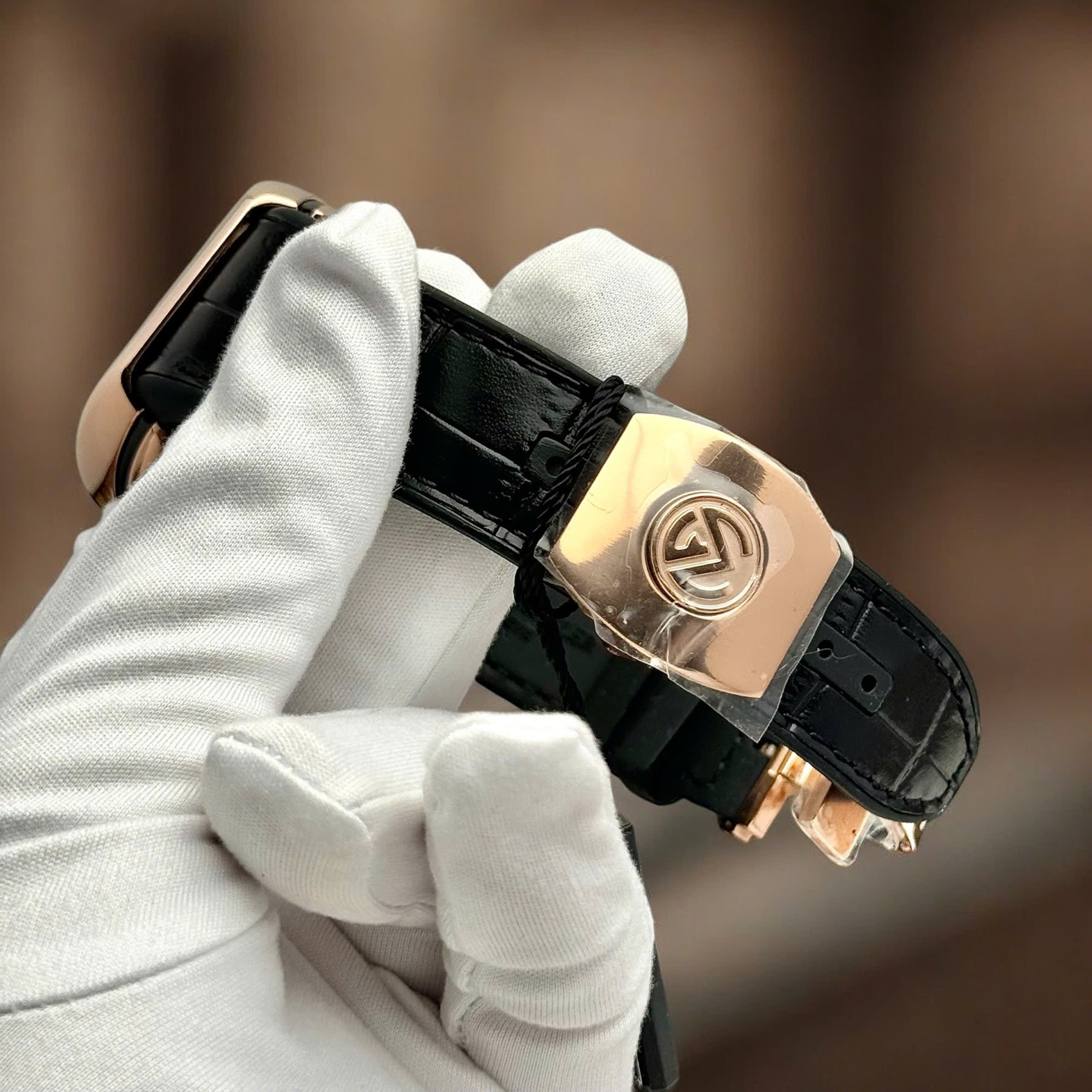 Đồng Hồ Franck Muller Vanguard V45 Replica Cao Cấp Màu Vàng Hồng Nhà Máy ABF 45mm (3) Đồng Hồ Franck Muller Vanguard V45 Replica Cao Cấp Màu Vàng Hồng Nhà Máy ABF 45mm (6)