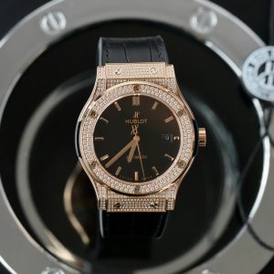 Đồng Hồ Hublot Nam Rep 11 Đính Đá Màu Đen Classic Fusion King Gold Xưởng HB 42mm