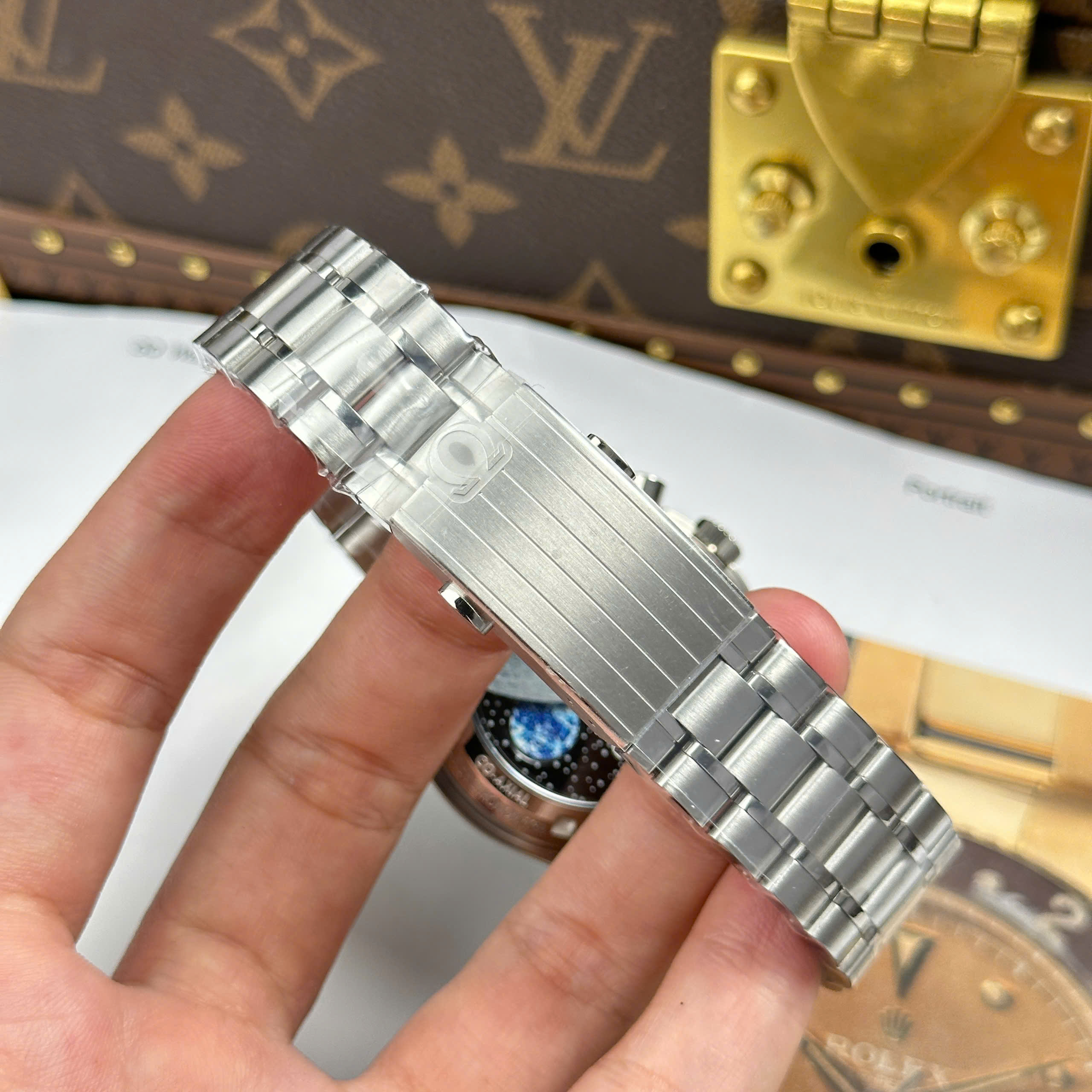 Đồng Hồ Omega Snoopy Avard 50th Replica 11 Cao Cấp Nhất Xưởng N1 42mm (10) Đồng Hồ Omega Snoopy Avard 50th Replica 11 Cao Cấp Nhất Xưởng N1 42mm (5)