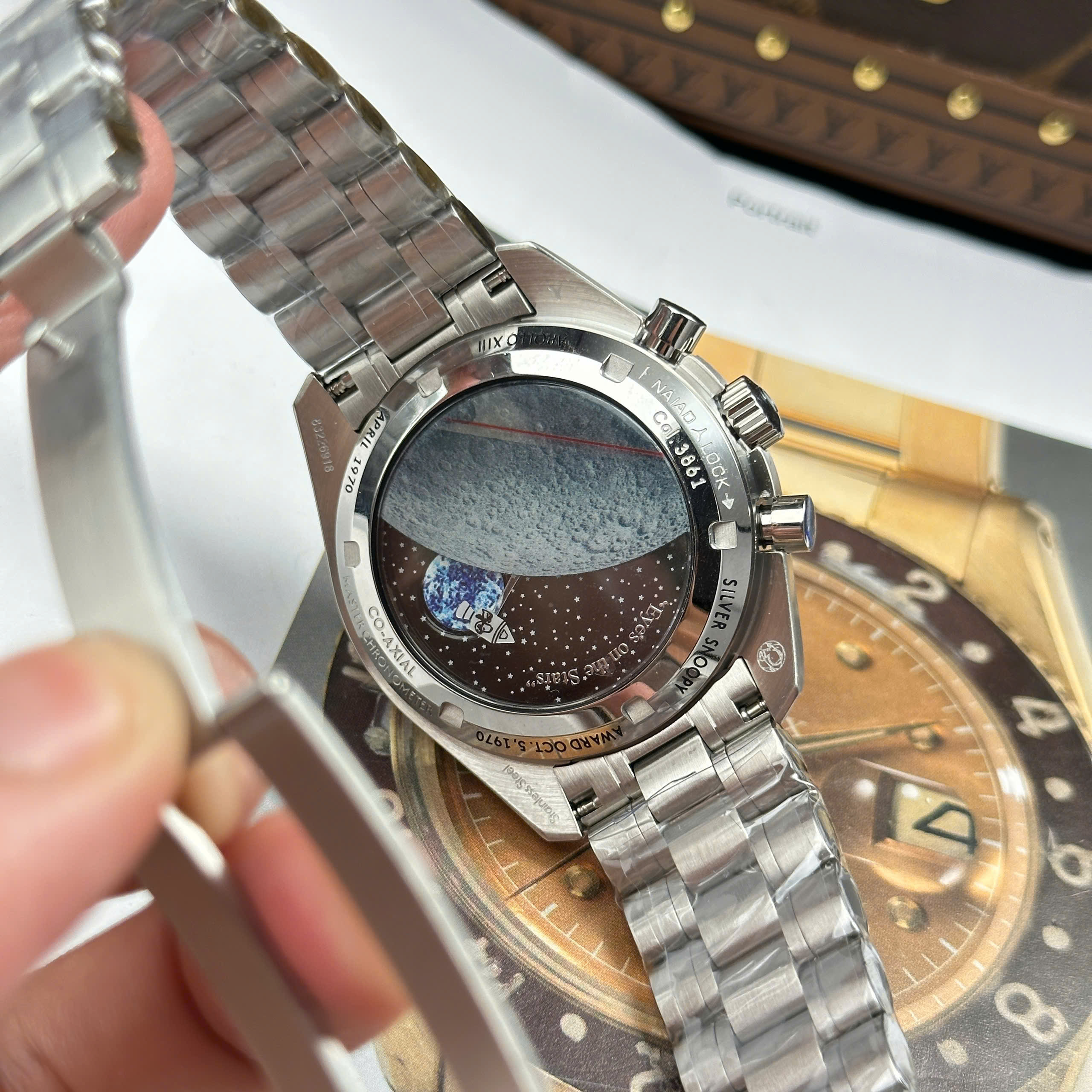 Đồng Hồ Omega Snoopy Avard 50th Replica 11 Cao Cấp Nhất Xưởng N1 42mm (12) Dong Ho Omega Snoopy Avard 50th Replica 11 Cao Cap Nhat Xuong N1 42mm 12