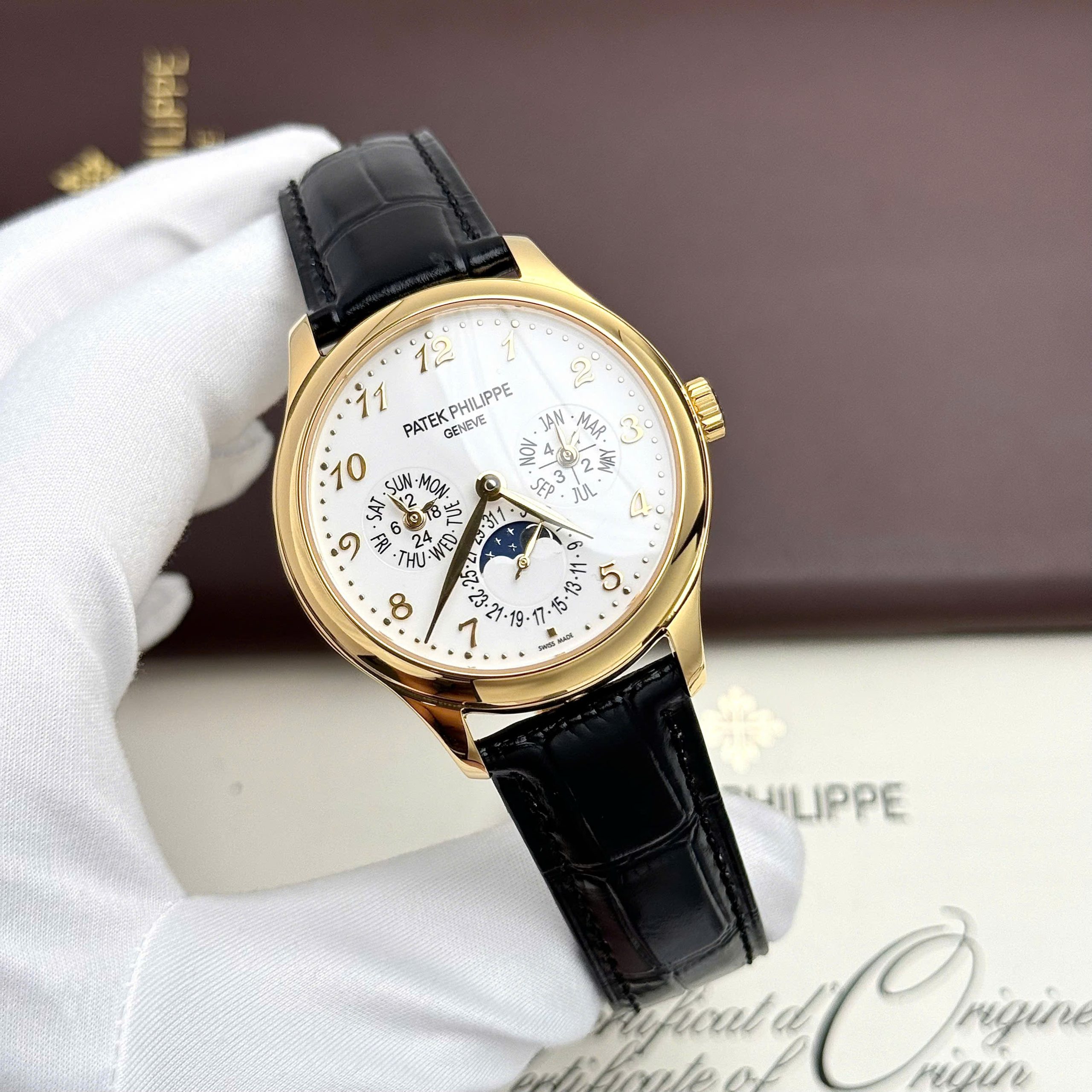 Đồng Hồ Patek Philippe Grand Complicaitons 5327J Chế Tác Cao Cấp Dây Da Đen 40mm (2) Đồng Hồ Patek Philippe Grand Complicaitons 5327J Chế Tác Cao Cấp Dây Da Đen 40mm (7)