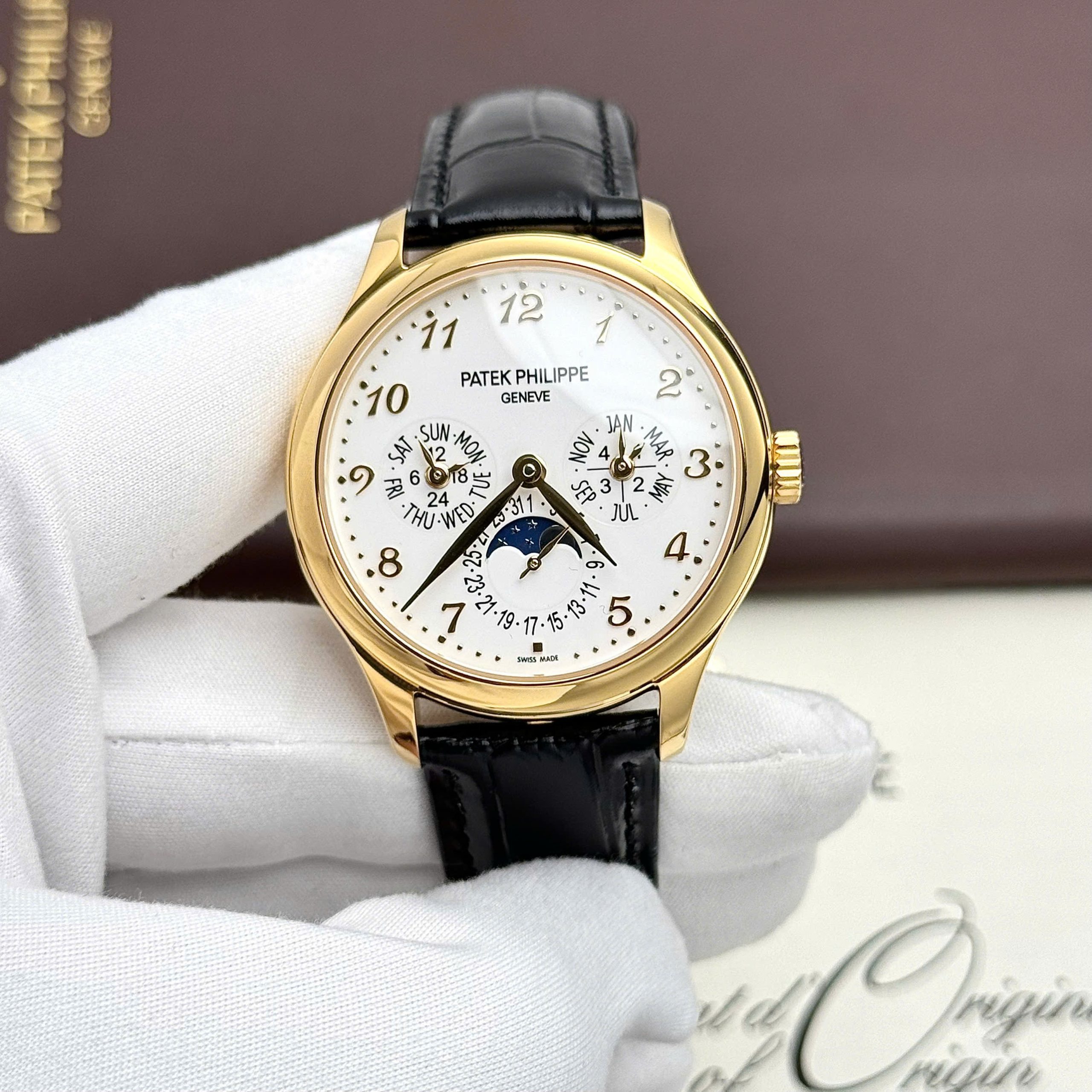 Đồng Hồ Patek Philippe Grand Complicaitons 5327J Chế Tác Cao Cấp Dây Da Đen 40mm (7) Đồng Hồ Patek Philippe Grand Complicaitons 5327J Chế Tác Cao Cấp Dây Da Đen 40mm (7)