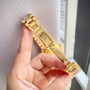 Đồng Hồ Rolex Fake Máy Cơ Nhật Day-Date Đính Full Đá Mặt Số Đỏ 36-40mm (2)