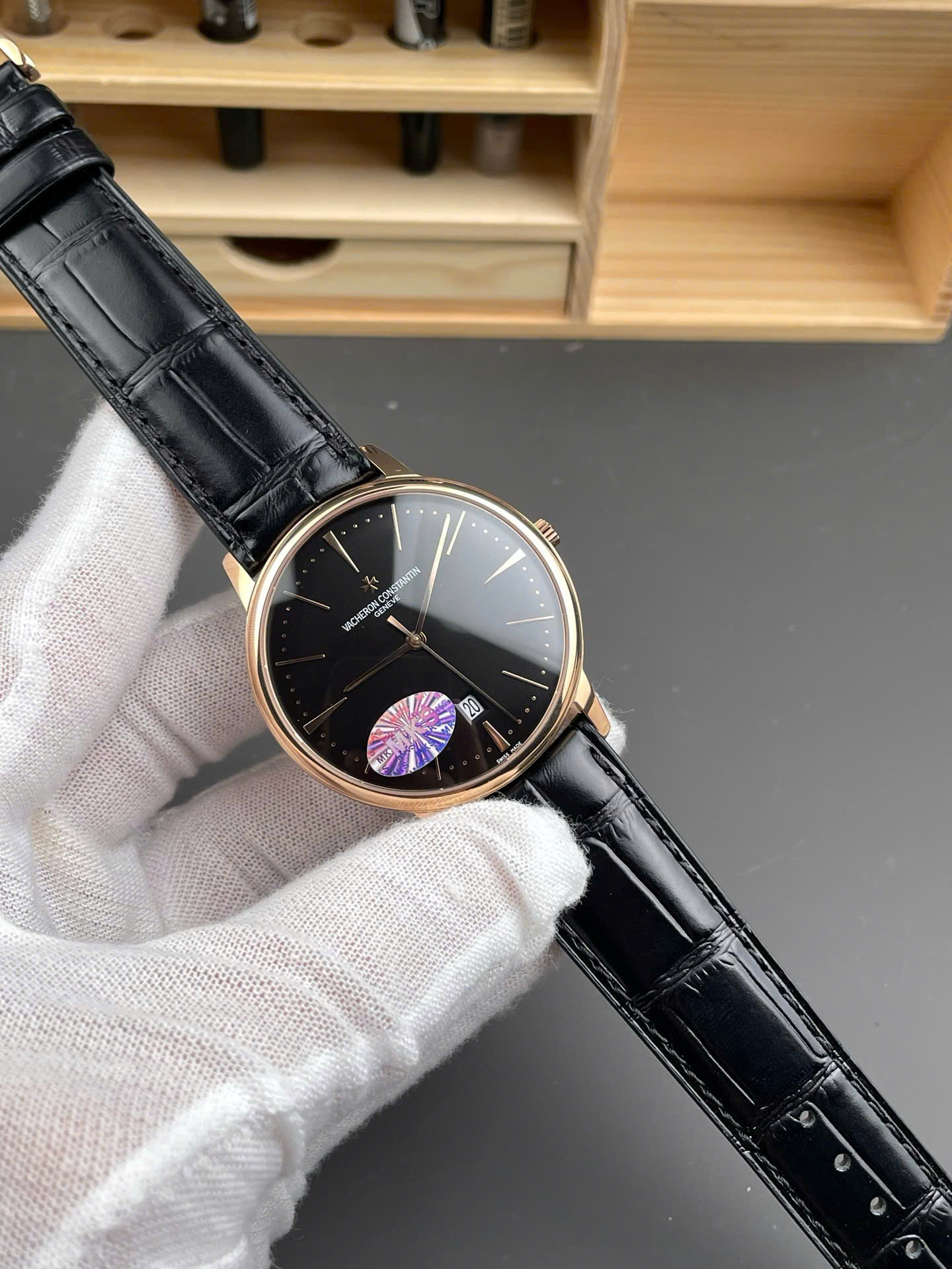 Đồng Hồ Vacheron Constantin Replica 11 Patrimony 85180 Nam Dây Da Màu Đen Xưởng MKS 40mm (4) Đồng Hồ Vacheron Constantin Replica 11 Patrimony 85180 Nam Dây Da Màu Đen Xưởng MKS 40mm (4)